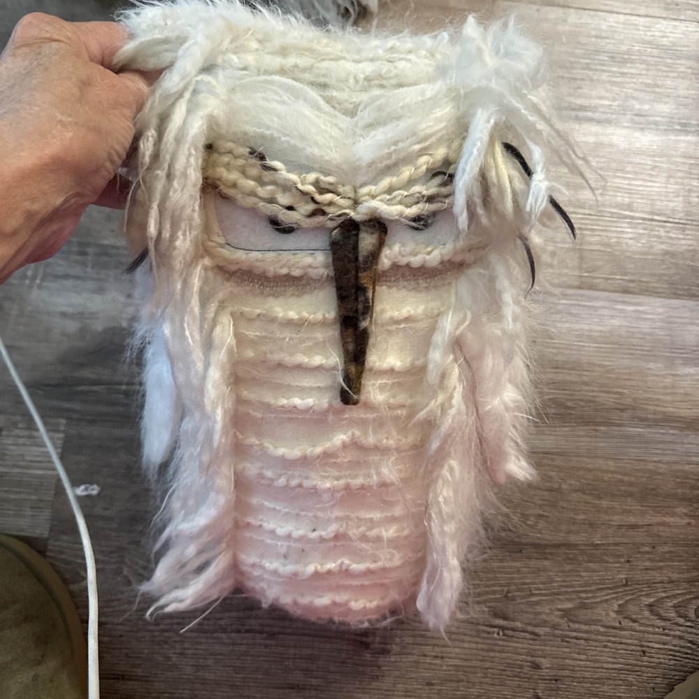THE OWL SHAPED Door Stop IVORY WISPY  BARN BIRD By Cynthia Patton 2011 "Sigmund
